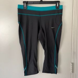 SOLD Nike Capri Running Leggings